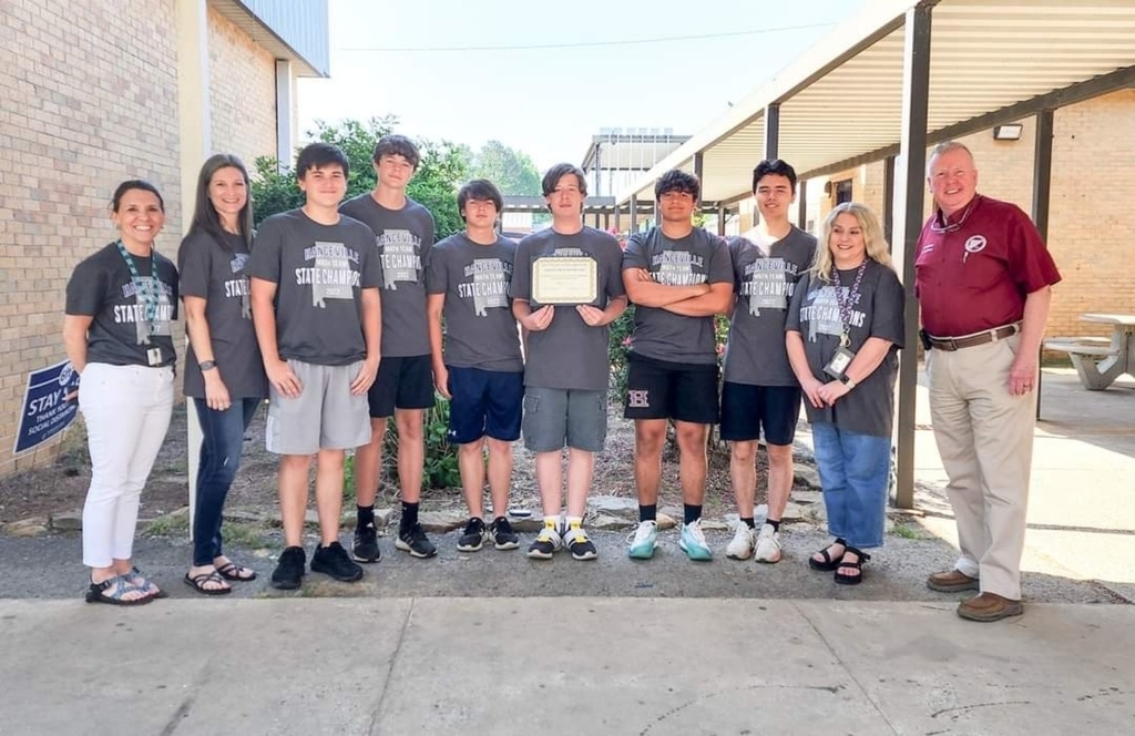 Thank you to the Cullman County Commission and Chairman Jeff Clemons for stopping by to recognize the HHS Math Team on their Division III State Tournament Championship!